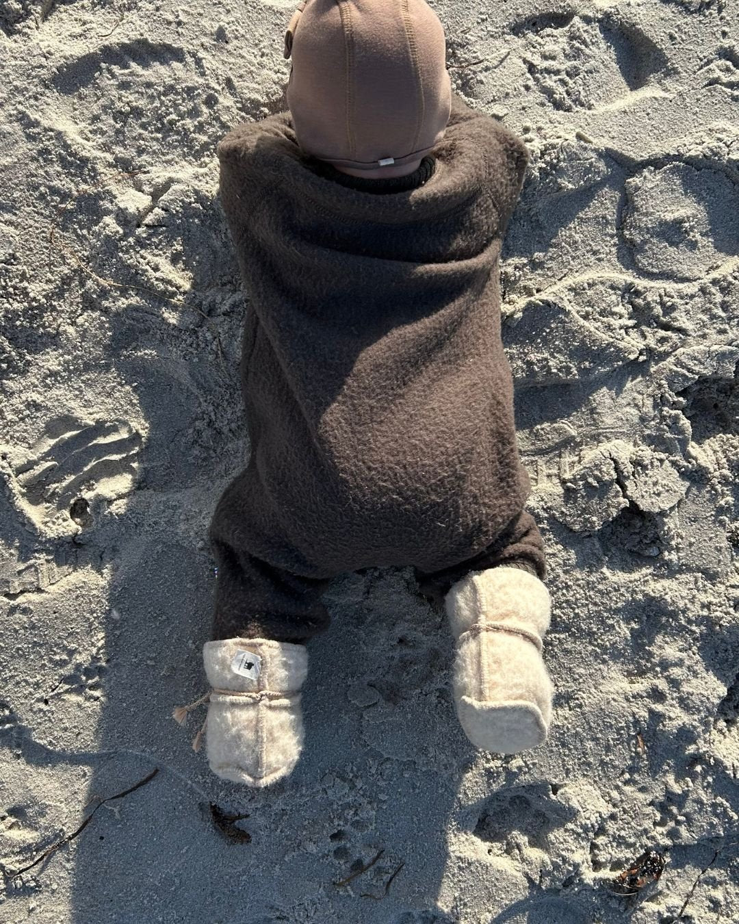 Babyhjemmesko i uld - Beige (3-6 måneder) - The Cozy Sheep