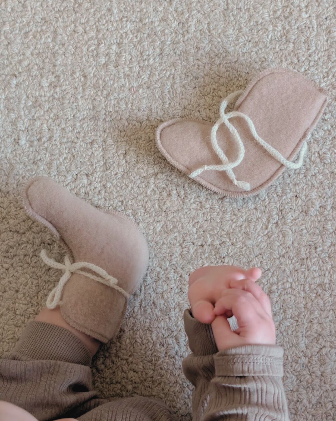 Babyslofjes van wol - Beige (0-3 maanden)